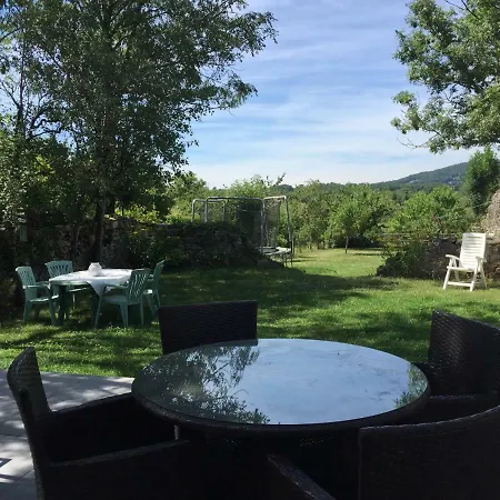 Logis Del Castel Holiday home *